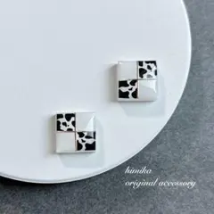 No.819 スクエア　四角　牛柄　アニマル　ホワイト