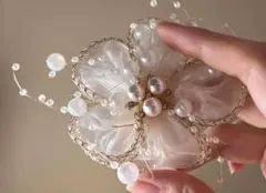 パール付き 花モチーフ ヘアクリップ