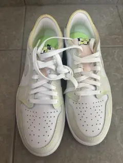 Item thumbnail for item 7a112f19-cac5-4017-876d-13d7d45b0971