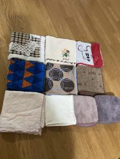 タオルハンカチセット（多様なデザイン）