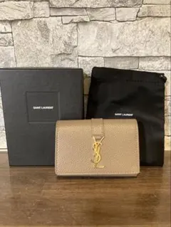 2025年最新】Saint Laurent カラー：ベージュ系 キーケースの