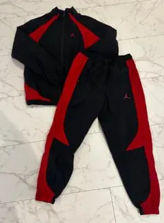 【早いもの勝ち！】ジョーダン　ナイロンジャケット黒赤・上下セット