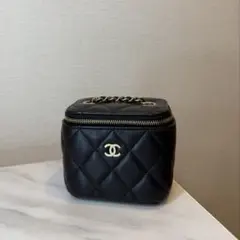 CHANEL シャネル　マトラッセ　ラムスキン　バニティ　ミニ　ブラック