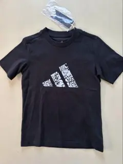 新品タグ付き　160cm adidasシャツ 2枚セット