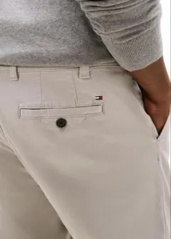 Tommy Hilfiger メンズチノパンツ　ウエスト81のサムネイル