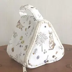 保冷保温おにぎりポーチ　どんぐりうさぎ　お弁当袋　ハンドメイド906