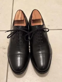 PRADA プラダ メダリオン レザーシューズ ストレートチップ ドレス 