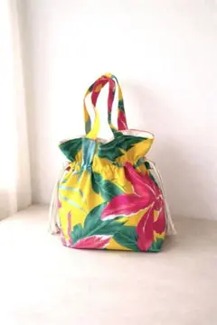 2-13 ハワイアン　巾着バッグ　イエロー　花柄