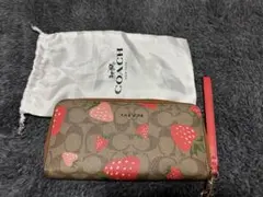 COACH いちご柄 長財布 保存袋付き