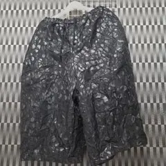 BLACK COMME des GARÇONS　剥がれビニール加工ハーフパンツのサムネイル