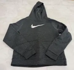Nike グレー パーカー 150〜160センチ
