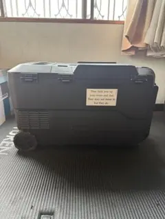 マキタ保冷温庫 cd180d ラプターライナー塗装 - メルカリ