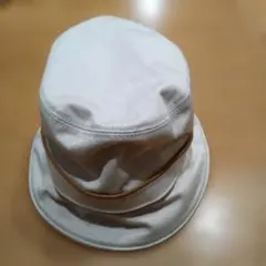 ホワイト バケットハット ベージュストライプ　コーチ
