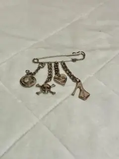 2025年最新】Vivienne Westwood レディース ブローチ・コサージュの