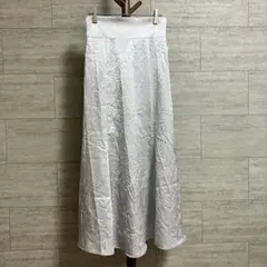 NICE CLAUP ロングスカート Mサイズ シルバー系