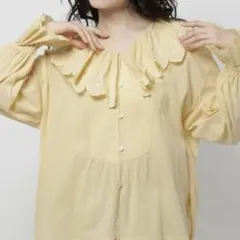 niko and... スカラップレースブラウス イエロー