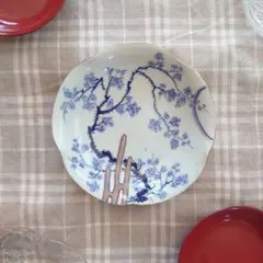 明治時代　梅花形　色絵5寸皿　骨董器　アンティーク　1枚