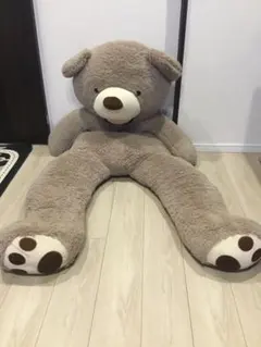 大きいくまのぬいぐるみ