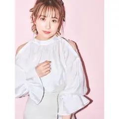 MERCURYDUO ホワイト ブラウスのサムネイル