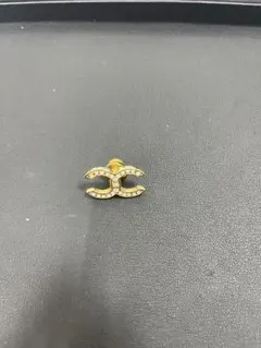 CHANEL ココマーク ラインストーン ピアス 片耳用 - メルカリ