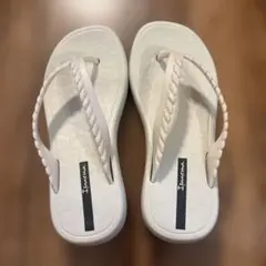 Ipanema ビーチサンダル アイボリー　24.5cm 厚底　イパネマのサムネイル