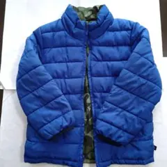 男児GAPリバーシブル中綿コート 青・迷彩　110センチ