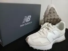 新品24.5cmニューバランス newbalanceレディーススニーカーU327