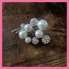レディース　卒業　入園入学　パーティー　ブローチ　アクセサリー　パール