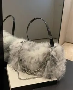 ファー ショルダーバッグ チェーン付きのサムネイル