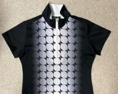 adidas 幾何学模様 ハーフジップシャツ