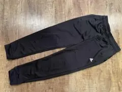 アディダスのジャージパンツ、150、美品