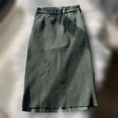 グリーン リブ編み タイトスカート 後ろスリットありのサムネイル