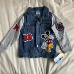ディズニー、子供、ジャンパー、ジーンズ