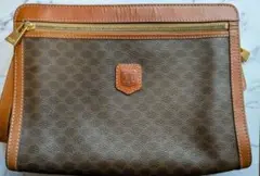 Item thumbnail for item 625c66df-861f-4b1f-8858-ef38dc904356