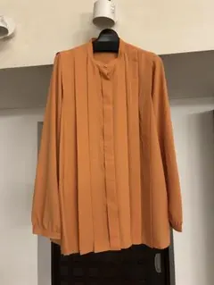 【新品】mila schon ミラショーン　タックブラウス 日本製　オレンジ40のサムネイル