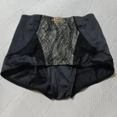 [37094-2]お得セール! 2枚セット★マルコ サラヴィール スカーレットブラウン ロングブラジャー B70/ロングガードル M64★MARUKO/高級補正 2025年最新MARUKOの人気アイテム - メルカリ