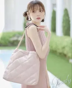 Rady キルティングチェーントートバッグ　鞄