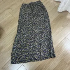 花柄 ロングスカート スリット入りのサムネイル