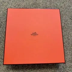 HERMES ギフトボックス オレンジ