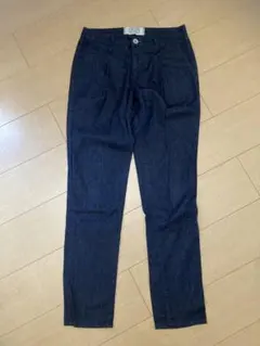 Item thumbnail for item 298f9a5b-8dd7-4cd0-91ce-9622b0e762f8