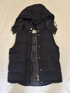 ダウンベスト フード付き
