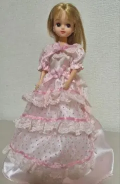 d*9様 昭和レトロ　リカちゃん人形 ピンクドレス 金髪