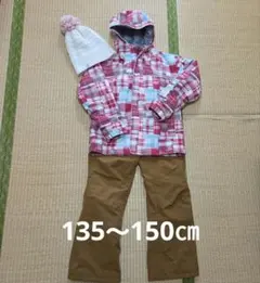 nima スキーウェア 上下セット 135～150cm　ニット帽子付のサムネイル