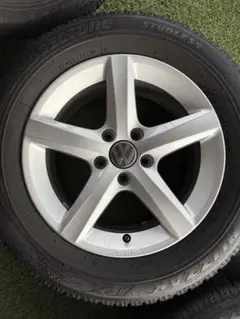 Volkswagen 16インチ 純正ホイール　スタッドレスセットのサムネイル