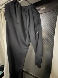 Nike ブラック スウェットパンツのサムネイル