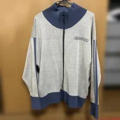 ジップパーカー