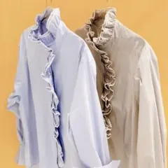 【naracamicie】先染め細ストライプフリル長袖ブラウス　ネイビー