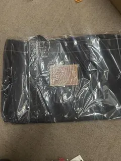 Item thumbnail for item 50637931-883a-43fd-94cb-191ca511e1f2