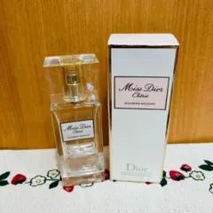 ♥ミス　ディオール　シェリー　ブルーミング　ブーケ