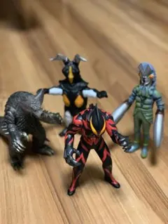 ウルトラ怪獣シリーズ　4点セット